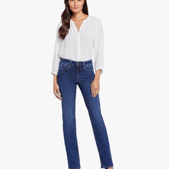 NYDJ Marilyn Straight Short Women's Jeans- NWOT - Picture 1 of 9